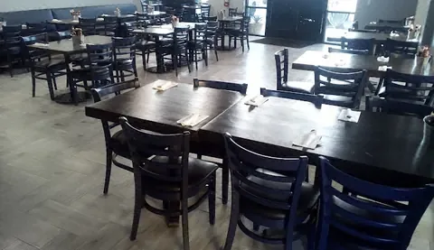 The dining room at Mariscos El Ancla
